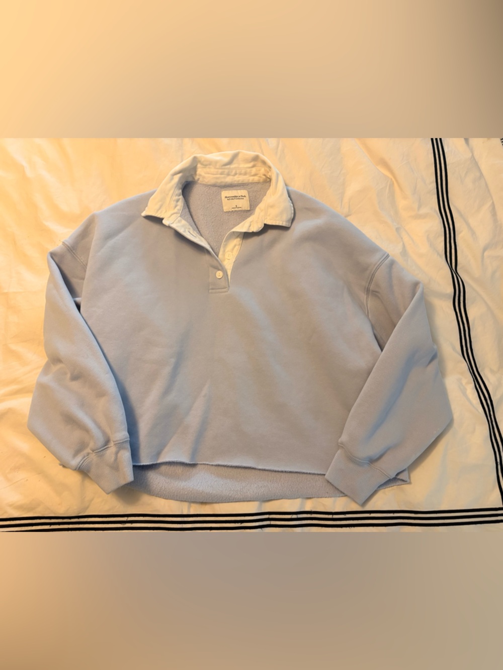 Abercrombie & Fitch Cream Collar Light Blue Pullover